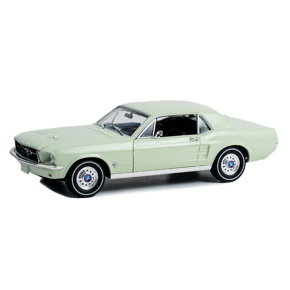 1967 Ford Mustang Coupé 1/18 Modello di scala